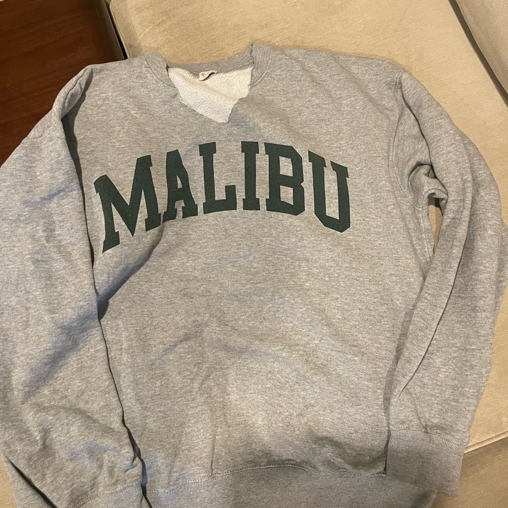 Brandy Melville Gray Sweatshirt Cozy Knit Top